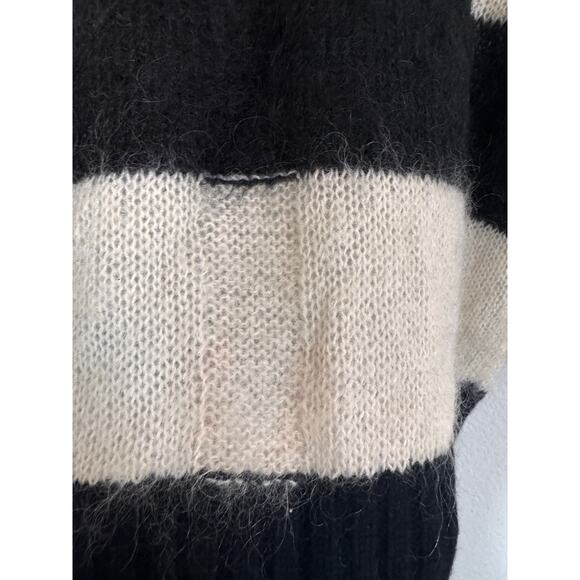 NEW NakedCashmere Mohair wool Cashmere blended oversized sweater Small - Picture 6 of 8